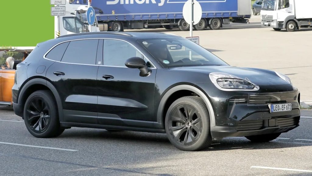 Η πιο hi-tech Porsche όλων των εποχών – Cayenne EV με τεχνολογία Active Ride Control