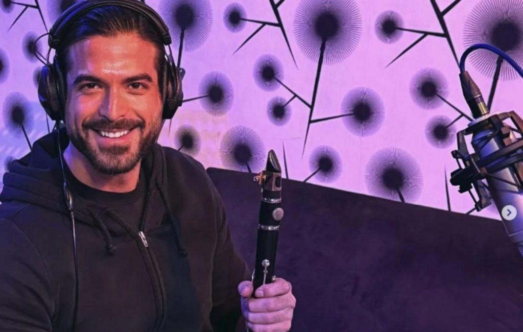 Άρης Μουγκοπέτρος: Το βιβλίο του «1333» και η ζωή μετά το ατύχημα – «Υπήρξαν ημέρες που δεν είχα να φάω»
