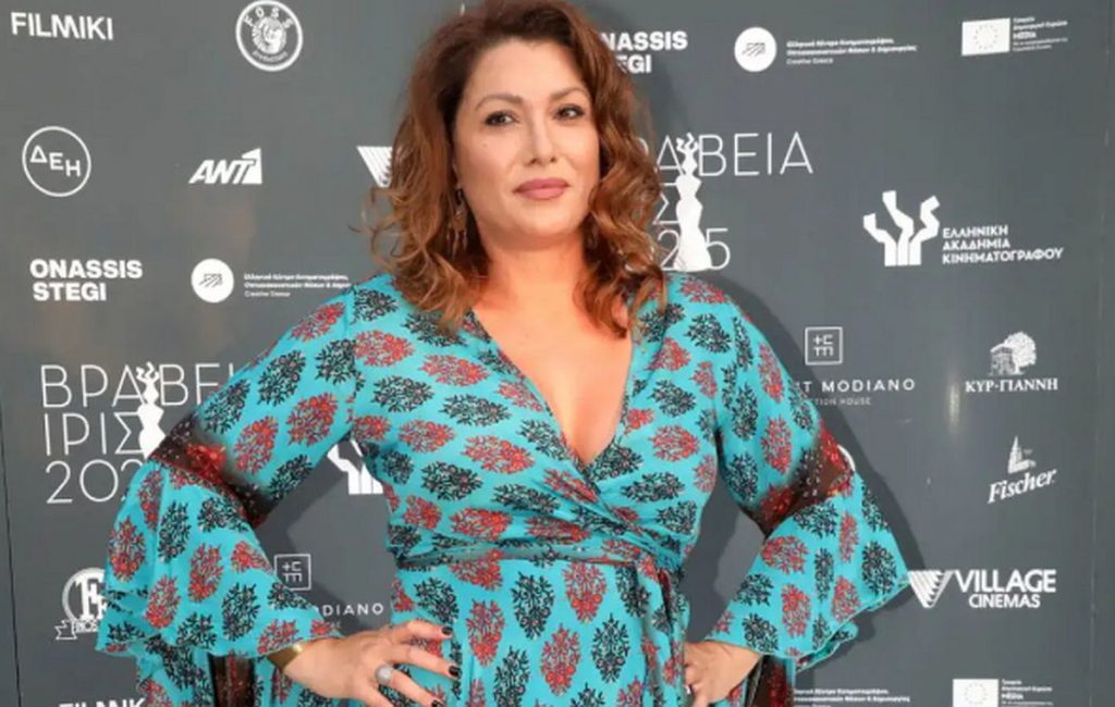 Κλέλια Ρένεση: «Υπήρξαν κάποια γυρίσματα στο Porto Leone που με δυσκόλεψαν πολύ»