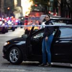 Σε σταθερή κατάσταση νοσηλεύονται οι τρεις τραυματίες από τους πυροβολισμούς στην Πλατεία Τάιμς της Νέας Υόρκης