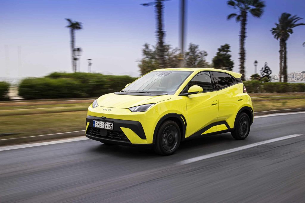 BEVs vs PHEVs: Οι πωλήσεις ηλεκτρικών αυτοκινήτων τον Αύγουστο