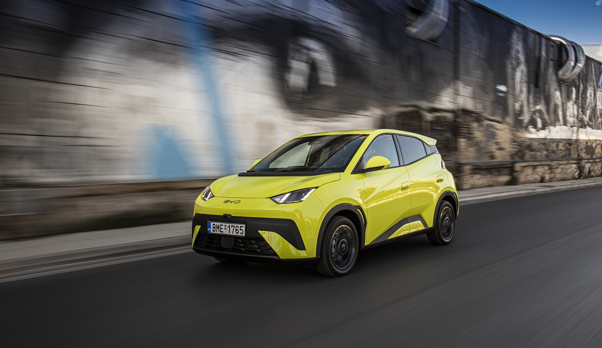 BYD DOLPHIN SURF EXTERIOR (1) BYD DOLPHIN SURF EXTERIOR (1)