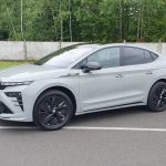 Νέα Skoda Enyaq και Elroq RS: Ηλεκτρική δύναμη 340 ίππων με αυτονομία έως 560 χλμ.