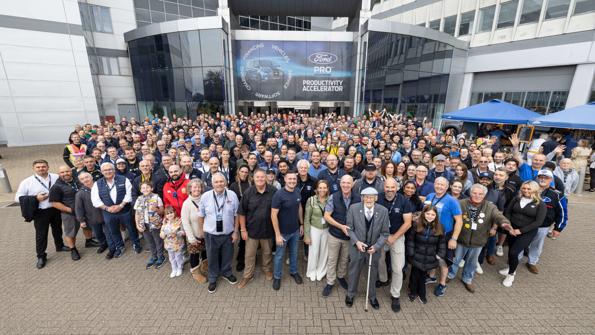 Ford Transit Festival GUINNESS WORLD RECORDS (6)