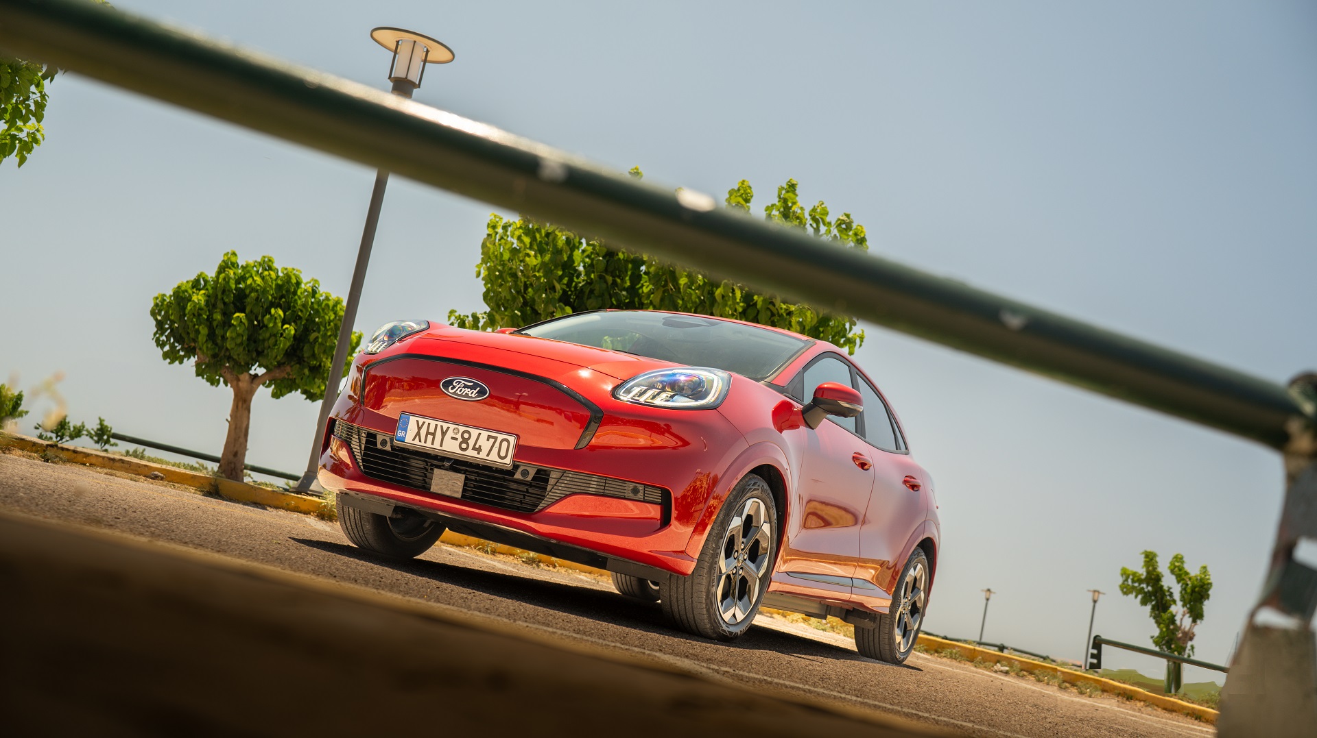 Ford Puma Gen E RED promo 2025 (3)