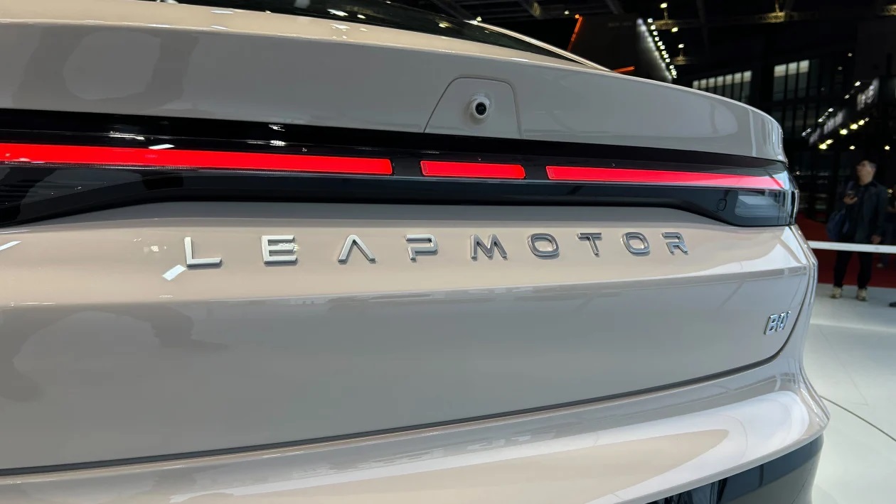 LEAPMOTOR B01 AUTO SHANGHAI 2025 4