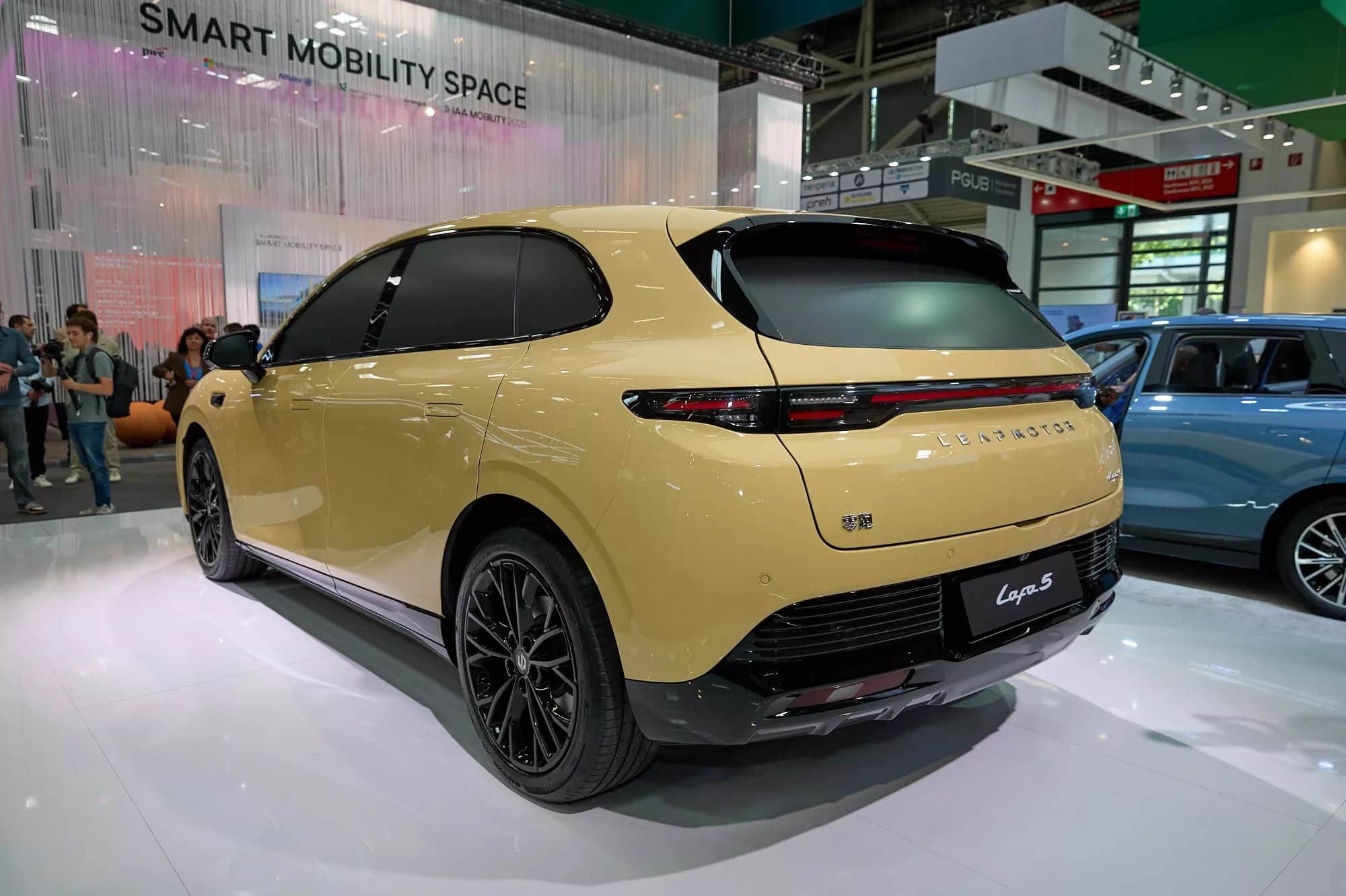 Leapmotor Lafa 5: Το νέο ηλεκτρικό hatchback κάνει ντεμπούτο στη Κίνα - Cars Electric