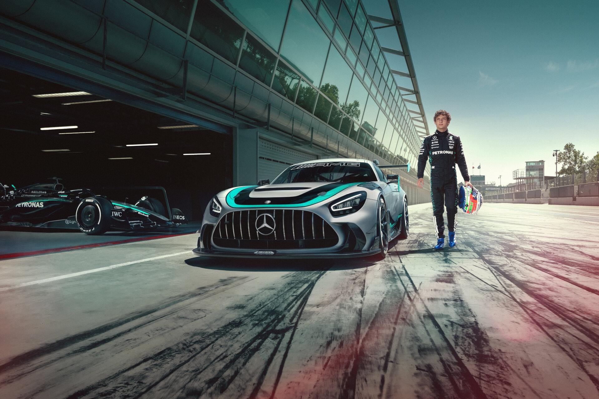 GT Sport trifft auf Formel 1®: Der neue Mercedes AMG GT2 Edition W16 GT Racing meets Formula 1®: the new Mercedes AMG GT2 Edition W16 GT Sport trifft auf Formel 1®: Der neue Mercedes AMG GT2 Edition W16 GT Racing meets Formula 1®: the new Mercedes AMG GT2 Edition W16