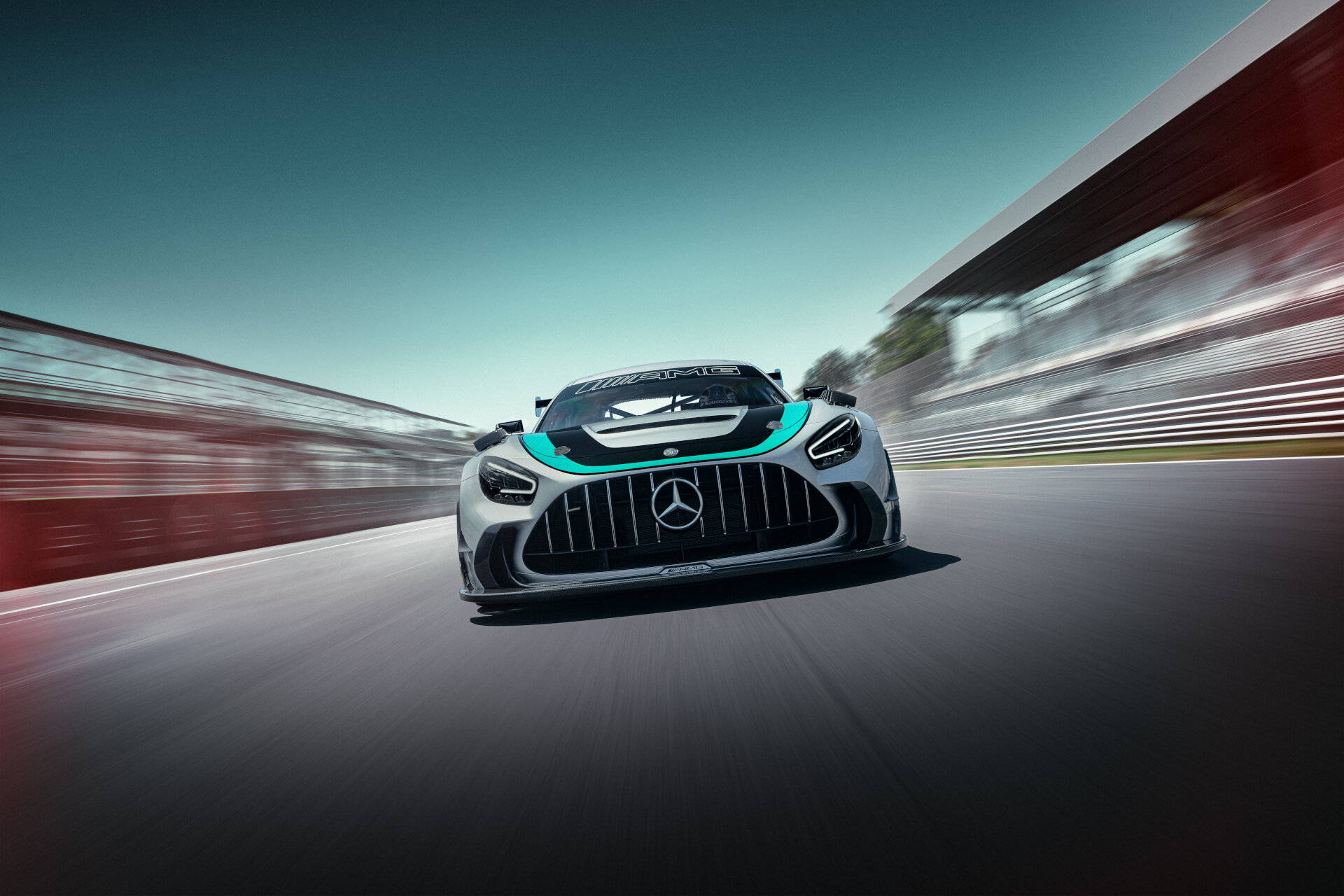 GT Sport trifft auf Formel 1®: Der neue Mercedes AMG GT2 Edition W16 GT Racing meets Formula 1®: the new Mercedes AMG GT2 Edition W16 GT Sport trifft auf Formel 1®: Der neue Mercedes AMG GT2 Edition W16 GT Racing meets Formula 1®: the new Mercedes AMG GT2 Edition W16