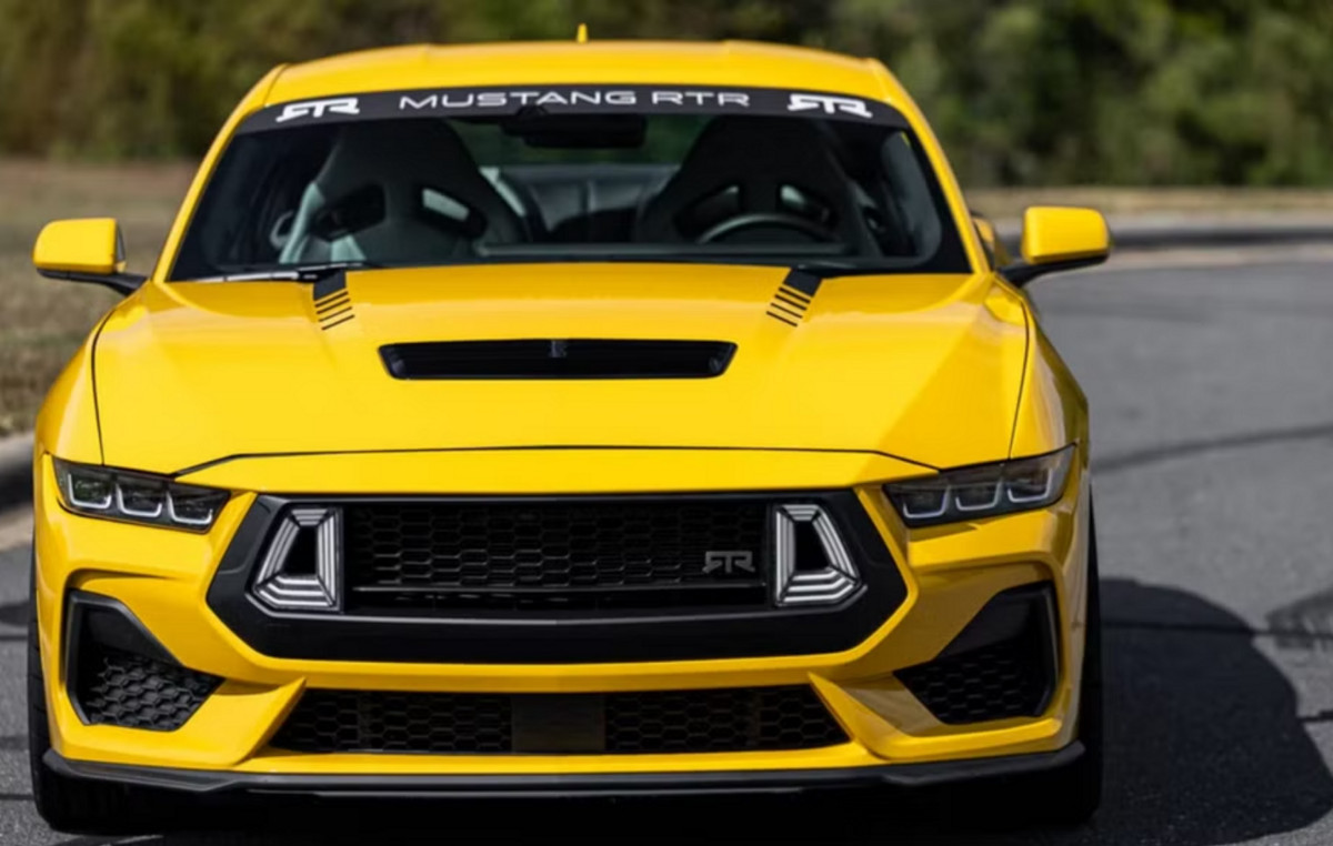 Η νέα Mustang αποκαλύπτει πώς θα είναι τα αυτοκίνητα της Ford για τα επόμενα 10 χρόνια