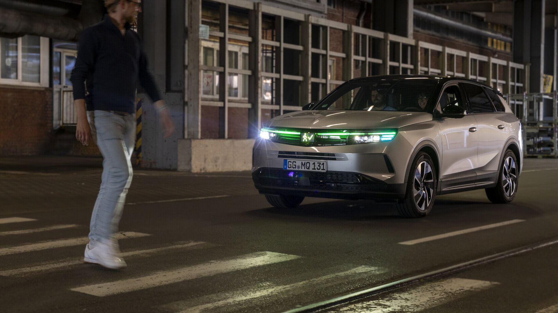 Opel Grandland autonomous vehicle (6)