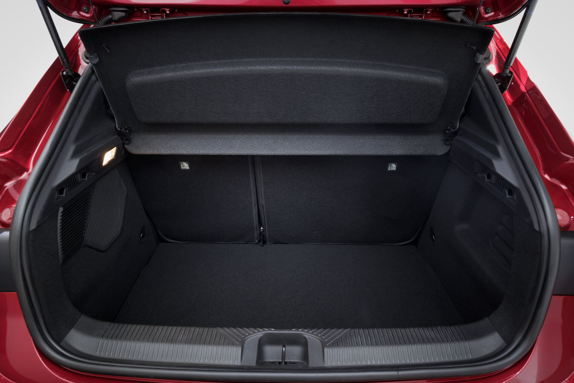 RENAULT CLIO VI FULL HYBRID E TECH (RB3B1 HEV) RENAULT CLIO VI FULL HYBRID E TECH (RB3B1 HEV)