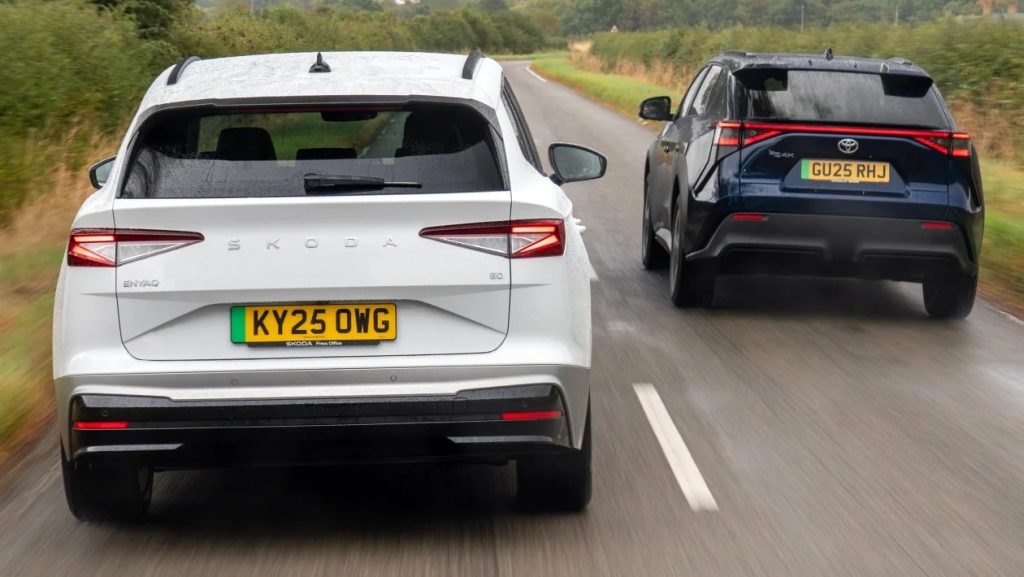 Skoda Enyaq vs Toyota bZ4X: Ποιο ηλεκτρικό SUV κερδίζει τη μάχη της αυτονομίας και της τεχνολογίας ;