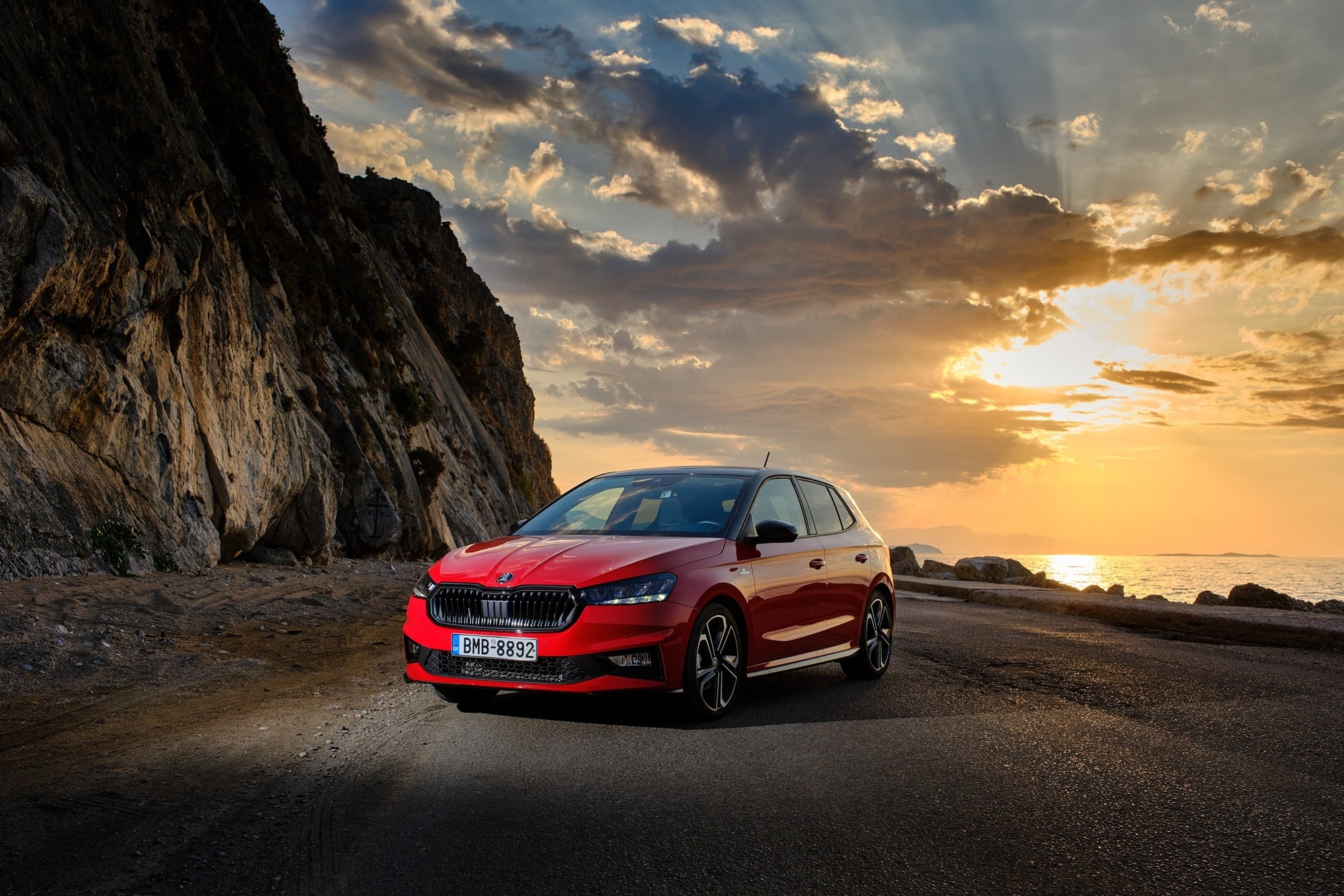 Μίλτος Τεντόγλου & Skoda Fabia: Kινηματογραφική συνεργασία με πάθος [βίντεο] - Cars Electric