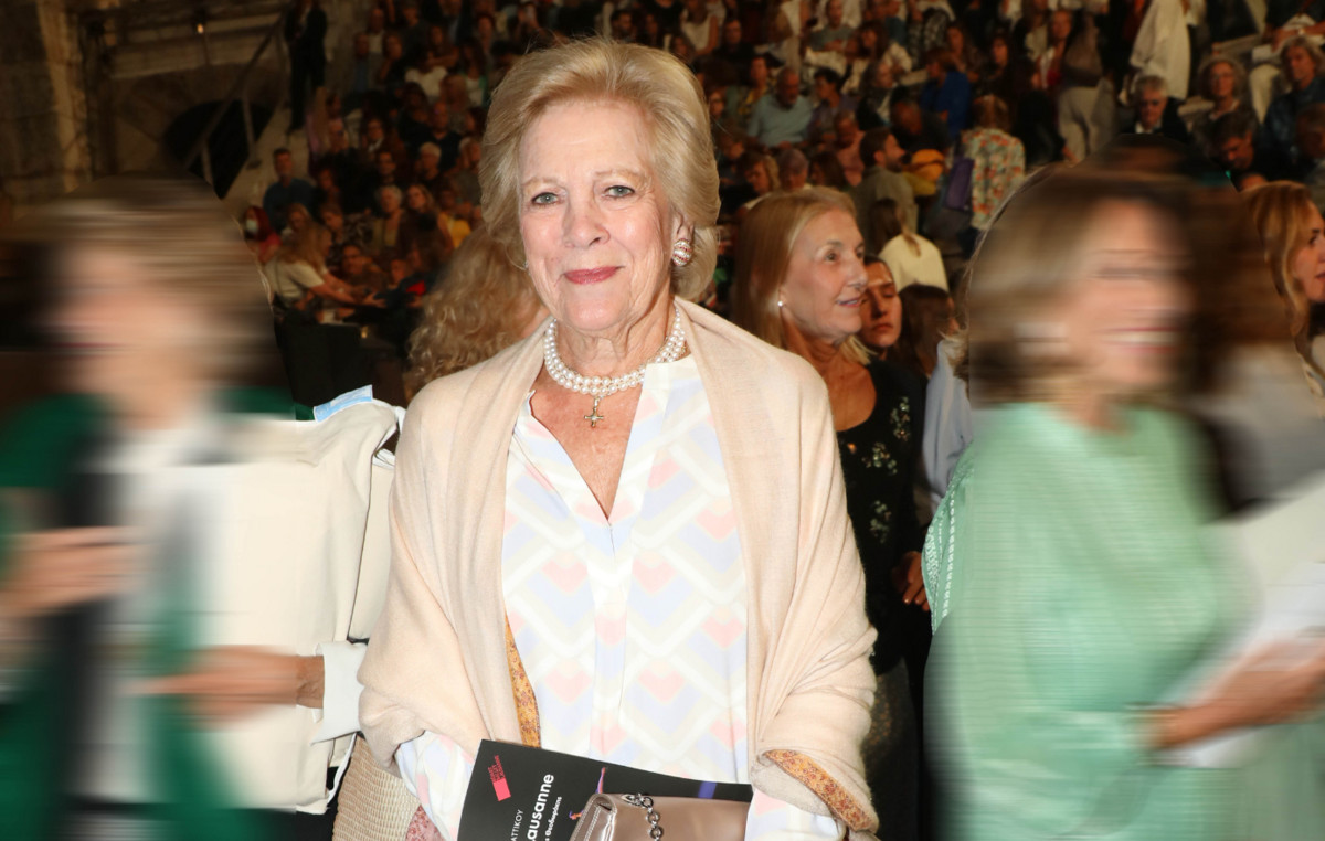 Άννα Μαρία: Στο Ηρώδειο στην 61η επέτειο του γάμου της με τον τέως βασιλιά Κωνσταντίνο