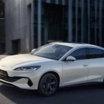 Νέο BYD Seal 6 DM-i: Το PHEV sedan που απειλεί τον ανταγωνισμό
