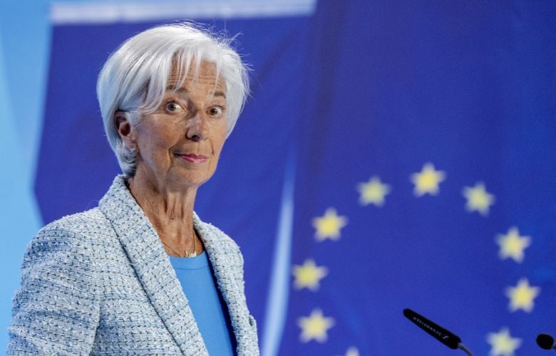 Λαγκάρντ: Η πτώση οποιασδήποτε κυβέρνησης στην ευρωζώνη θα ήταν «ανησυχητική»