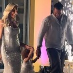 Ιωάννα Μαλέσκου και Κωνσταντίνος Δανιάς βάπτισαν την κόρη τους – Η λαμπερή είσοδος της νεοφώτιστης Μαρίλιας με τους γονείς της