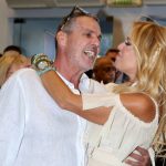 Παντρεύτηκε με πολιτικό γάμο η Μαίρη Μηλιαρέση: Το «ναι» στο Δημαρχείο Γλυφάδας και η παρουσία της κόρης της