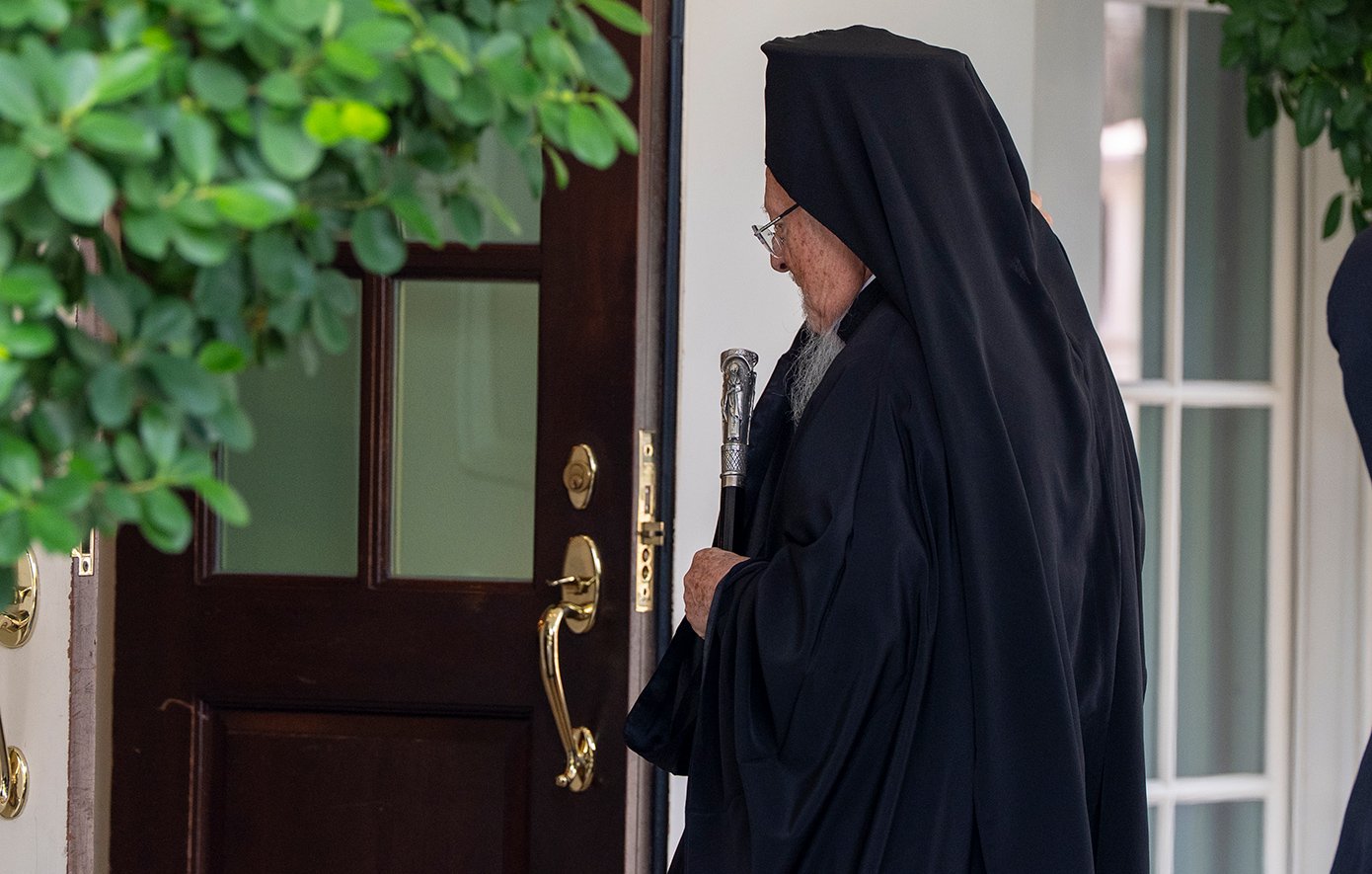 Θερμό κλίμα στη συνάντηση του Βαρθολομαίου με τον Τραμπ στον Λευκό Οίκο – Μίλησαν για τη Θεολογική Σχολή της Χάλκης, τους χριστιανούς στη Μέση Ανατολή