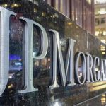 JP Morgan-ΗΠΑ: Απόκλιση ρεκόρ μεταξύ μειωμένων προσδοκιών και πραγματικής ανάπτυξης