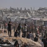 Οι πρώτες σοροί Παλαιστινίων που σκοτώθηκαν στη διάρκεια του πολέμου στη Γάζα έφθασαν στον θύλακα