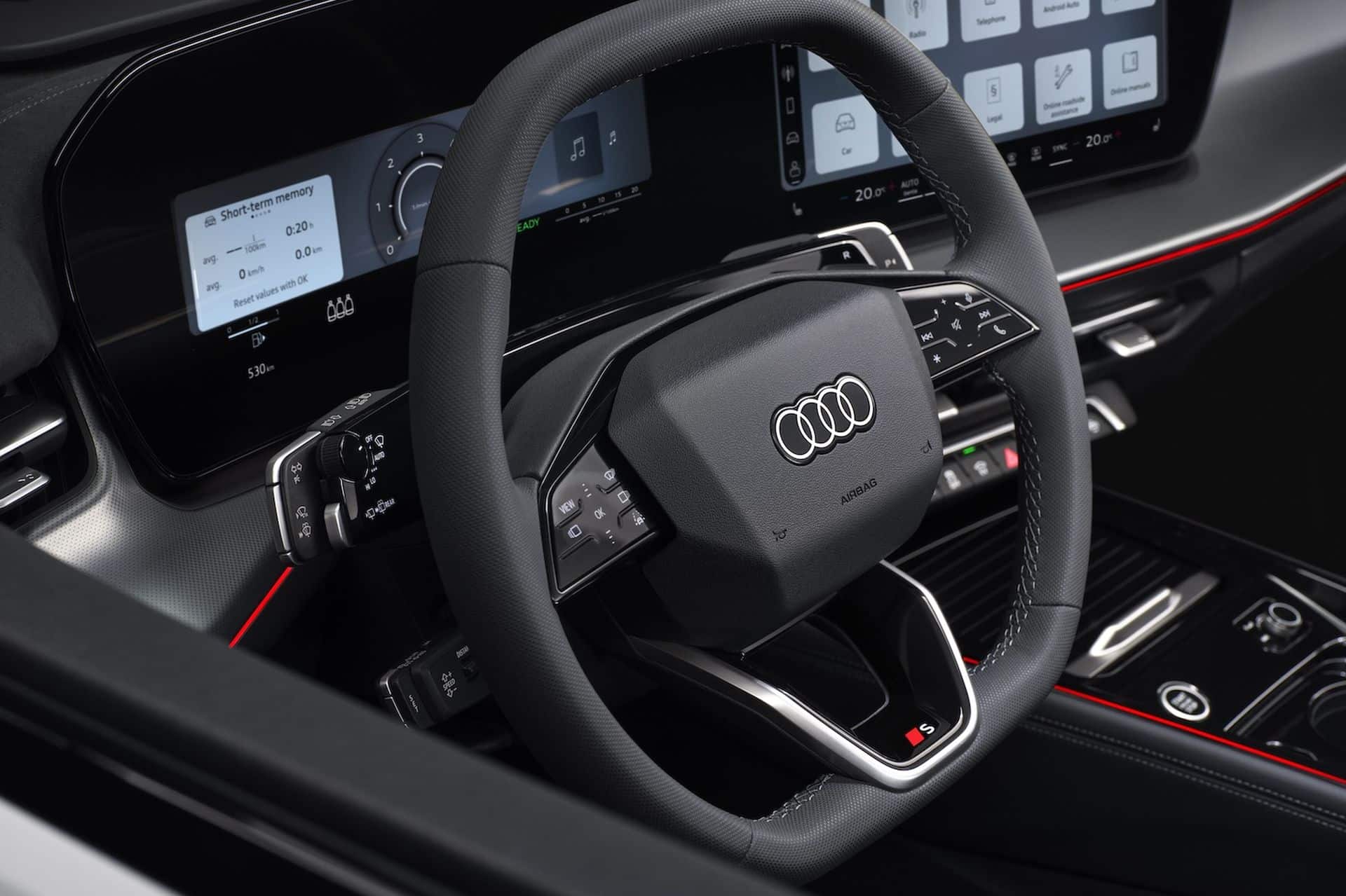 Νέο Audi Q3 e-Hybrid: Πιο ώριμο, αλλά χωρίς τετρακίνηση;