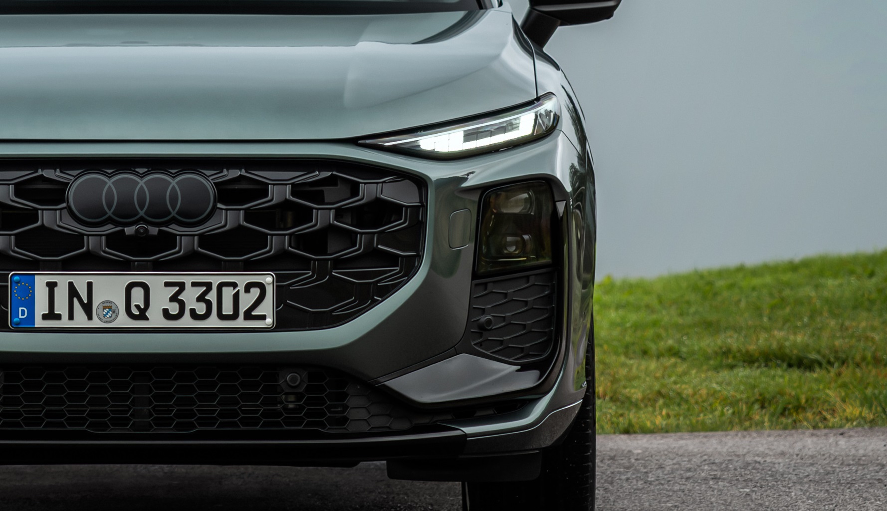 Audi Q3 TFSI sagegreen 2025 (26)