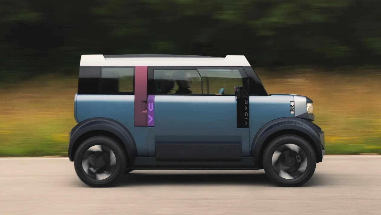 Dacia Hipster: «Τρίποντο από την σέντρα» με κάτω από €15.000