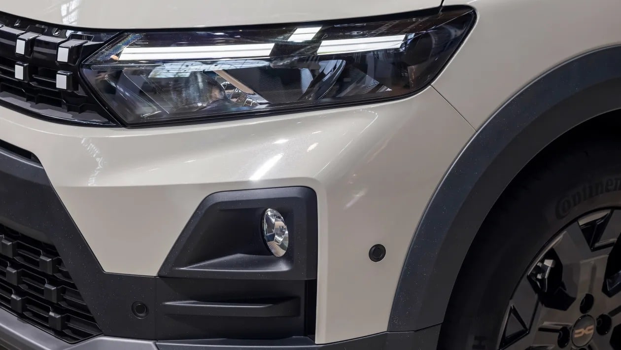 Νέο Dacia Jogger Hybrid 2025: Πιο κομψό και με ανανεωμένο υβριδικό σύστημα