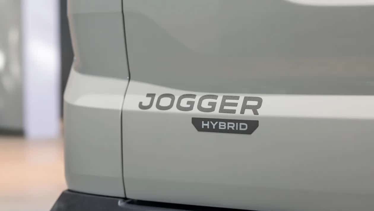 Νέο Dacia Jogger Hybrid 2025: Πιο κομψό και με ανανεωμένο υβριδικό σύστημα