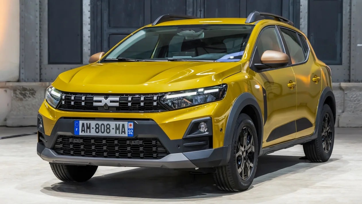Η Dacia μόλις αποκάλυψε το νέο υβριδικό Sandero – Μικρές αλλαγές, τεράστια διαφορά!