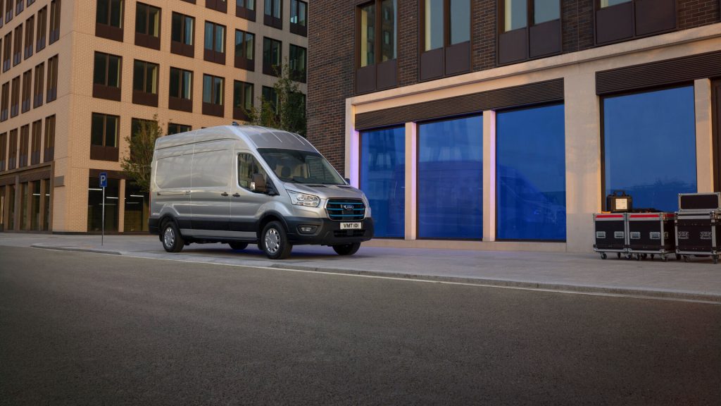 Ford E Transit 03