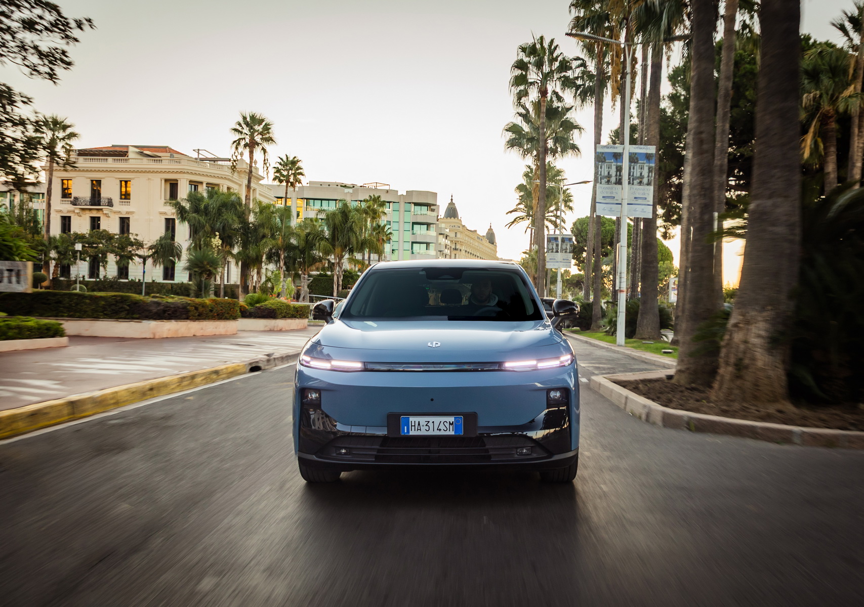 Leapmotor B10 (24) Leapmotor B10 (24)