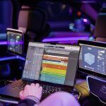 H Mercedes-Benz που γίνεται... κινητό στούντιο μουσικής παραγωγής! - motorone.gr