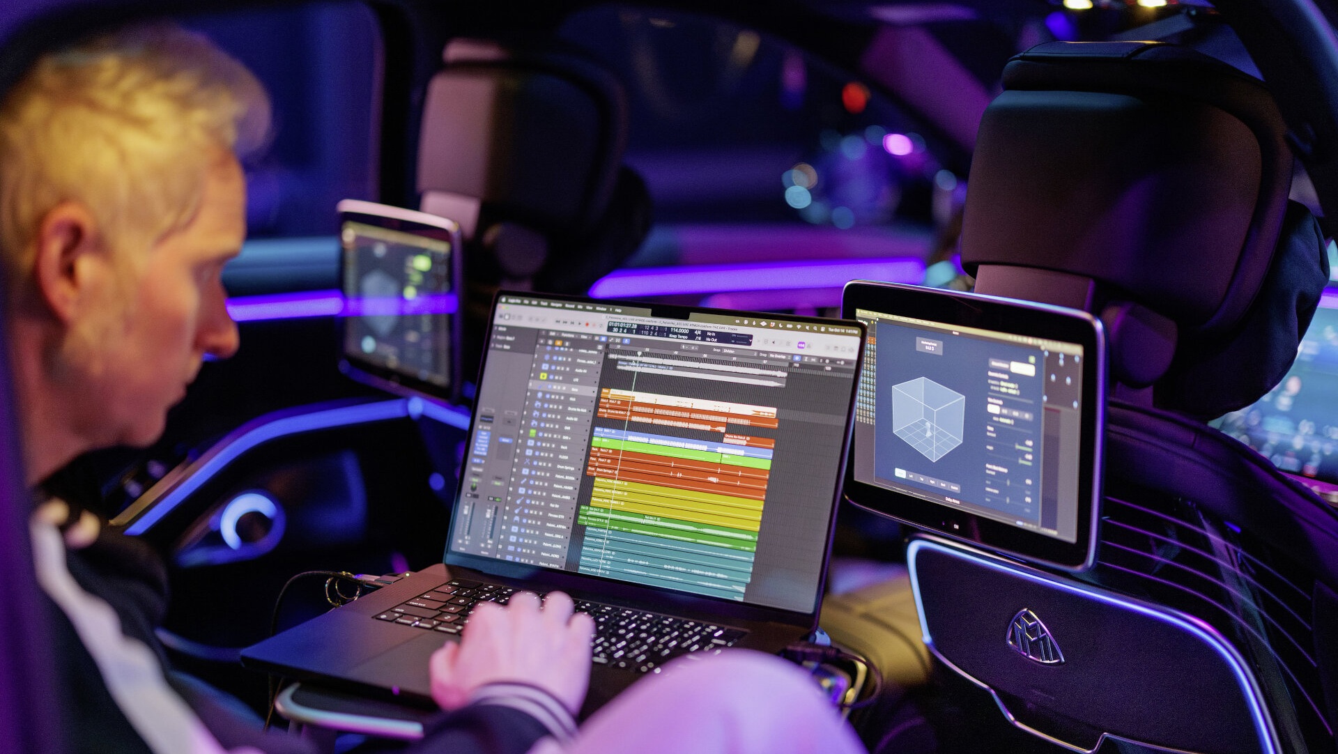 H Mercedes-Benz που γίνεται... κινητό στούντιο μουσικής παραγωγής! - motorone.gr