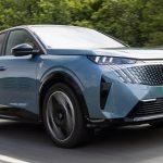 Νέα Peugeot 3008 και 5008 GT Premium: Πολυτέλεια, τετρακίνηση και τεχνολογία αιχμής