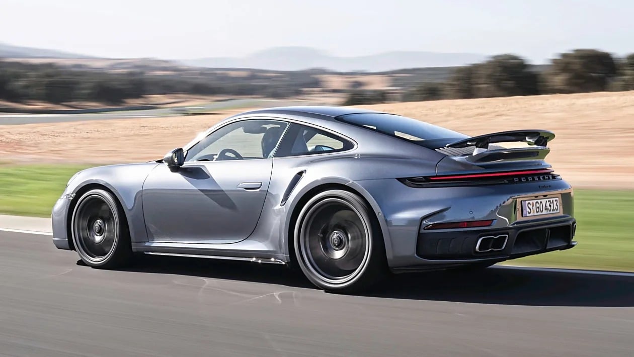 Porsche 911 Turbo S - Η υβριδική ισχύς αλλάζει τα δεδομένα
