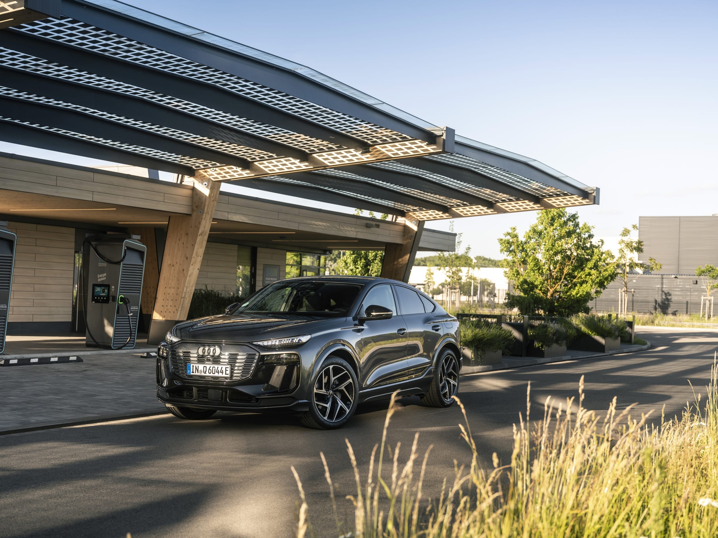 Audi Q6 Sportback e-tron: Υπερβαίνει κάθε προσδοκία σε ανεση και αυτονομία