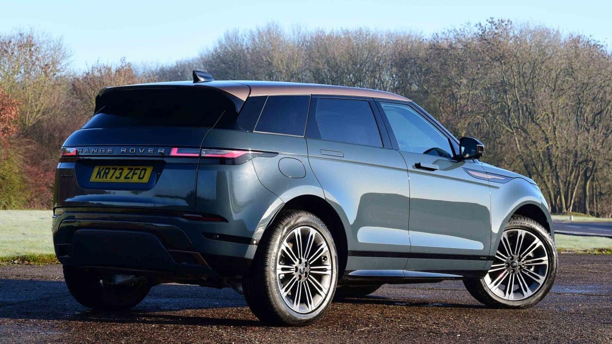Range Rover Evoque P300e: Το μικρό Range Rover που κάνει τα μεγάλα να ζηλεύουν!