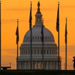 Shutdown στις ΗΠΑ: Η χώρα εισήλθε σε περίοδο δημοσιονομικής παράλυσης χωρίς να διαφαίνεται διέξοδος στην κρίση