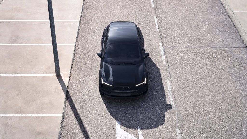 Volvo ΕΧ30 Black Edition: Νέα «total black» έκδοση, έρχεται στην Ελλάδα στα τέλη του 2025 - motorone.gr