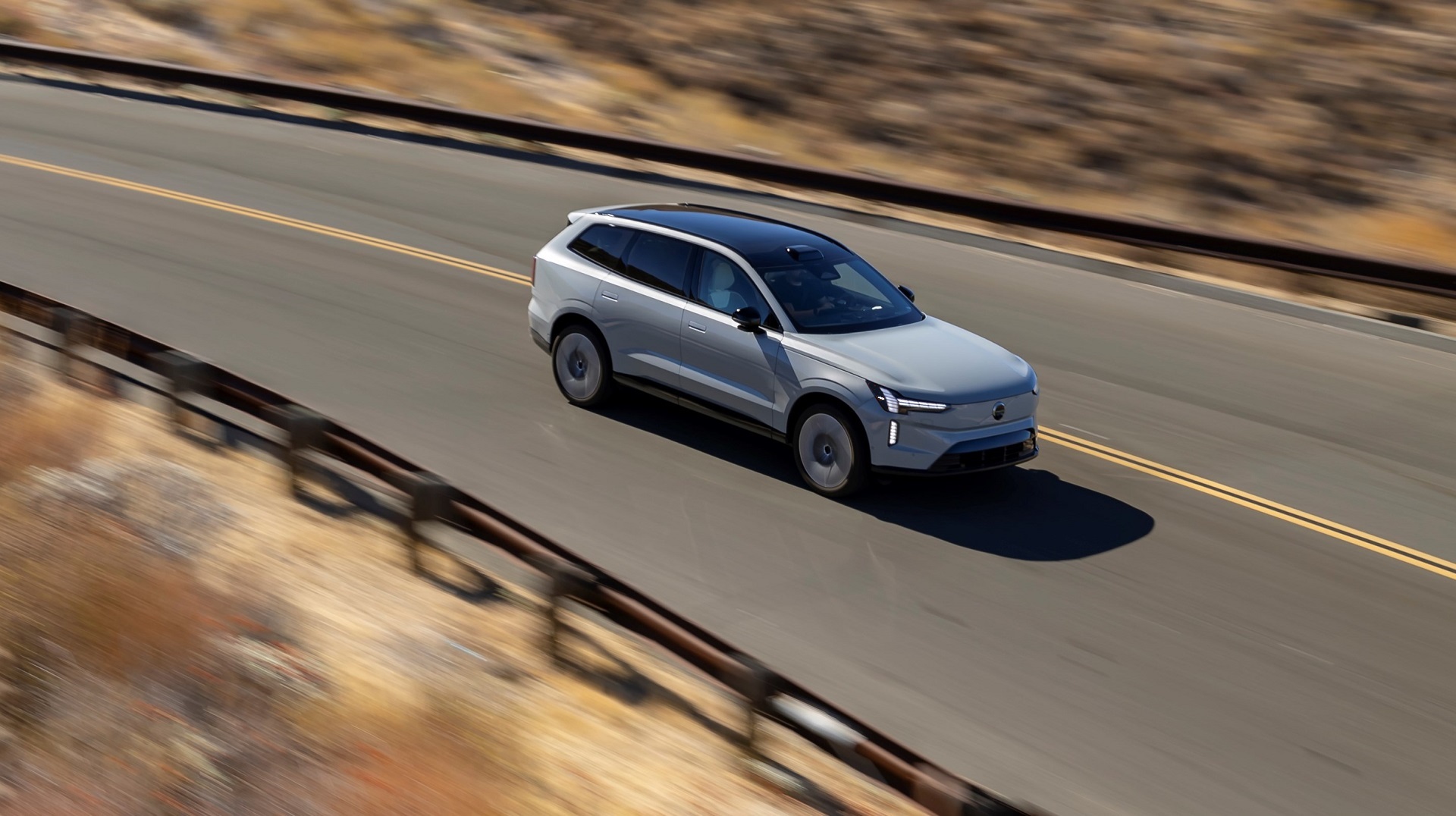 Volvo EX90 Vapour Grey Extrior