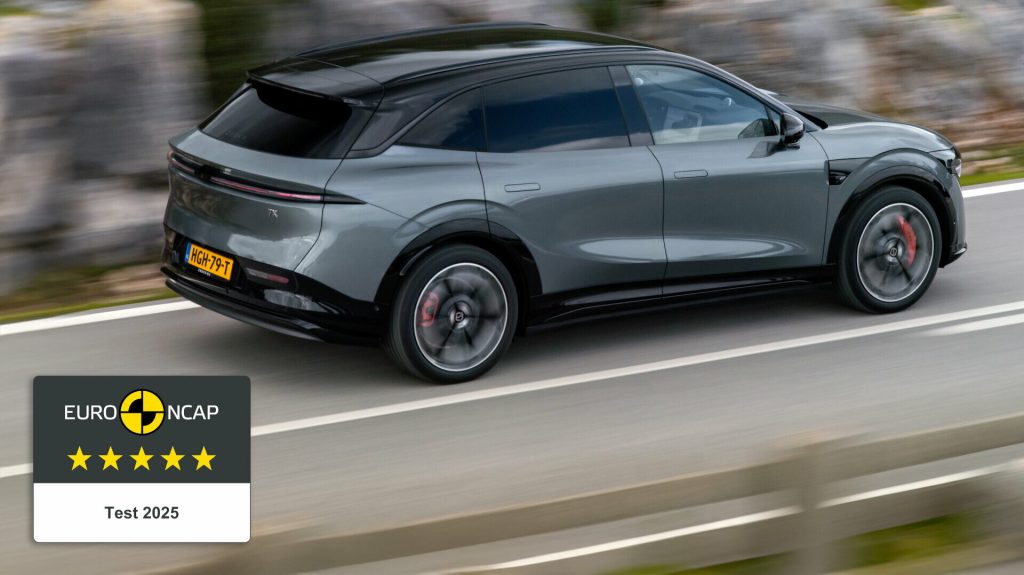 Zeekr 7X 5 Star Euro NCAP 01
