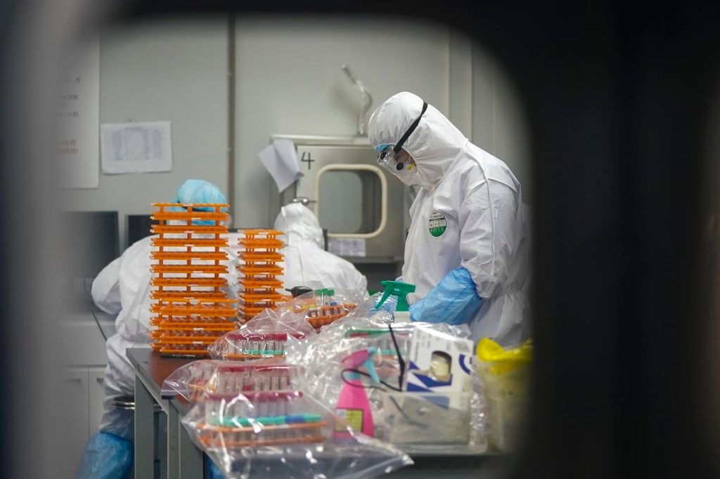 Η κυβέρνηση Τραμπ απολύει δεκάδες αξιωματούχους των Κέντρων Ελέγχου και Πρόληψης Ασθενειών
