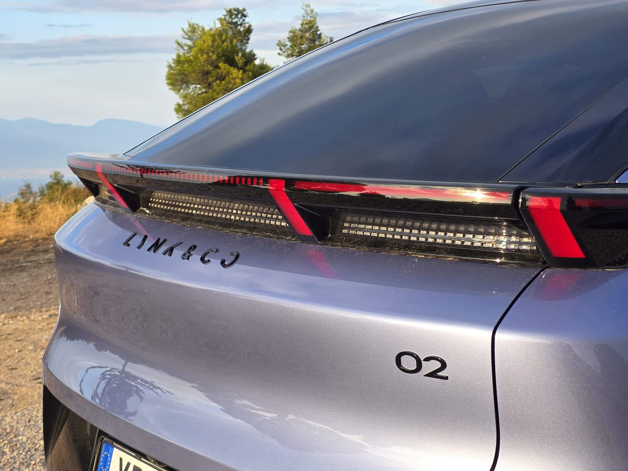 Δοκιμή: Lynk & Co 02 – Η σιωπηλή δύναμη της νέας εποχής