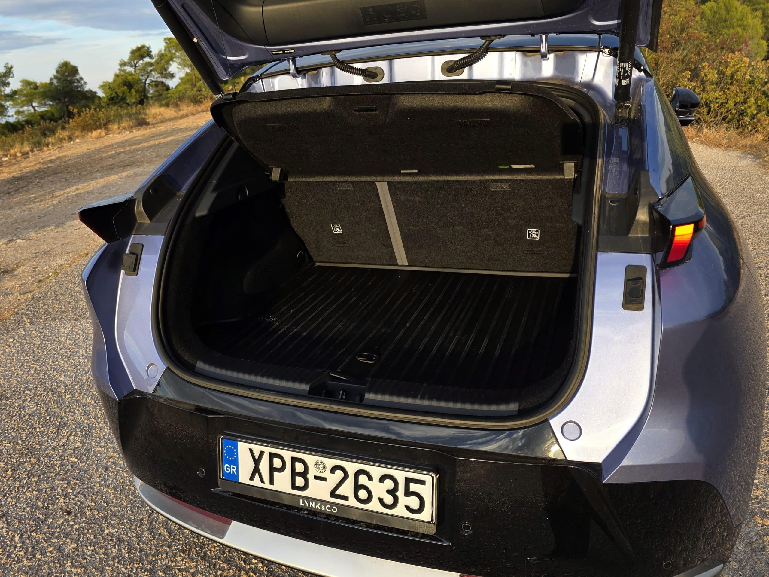 Δοκιμή: Lynk & Co 02 – Η σιωπηλή δύναμη της νέας εποχής