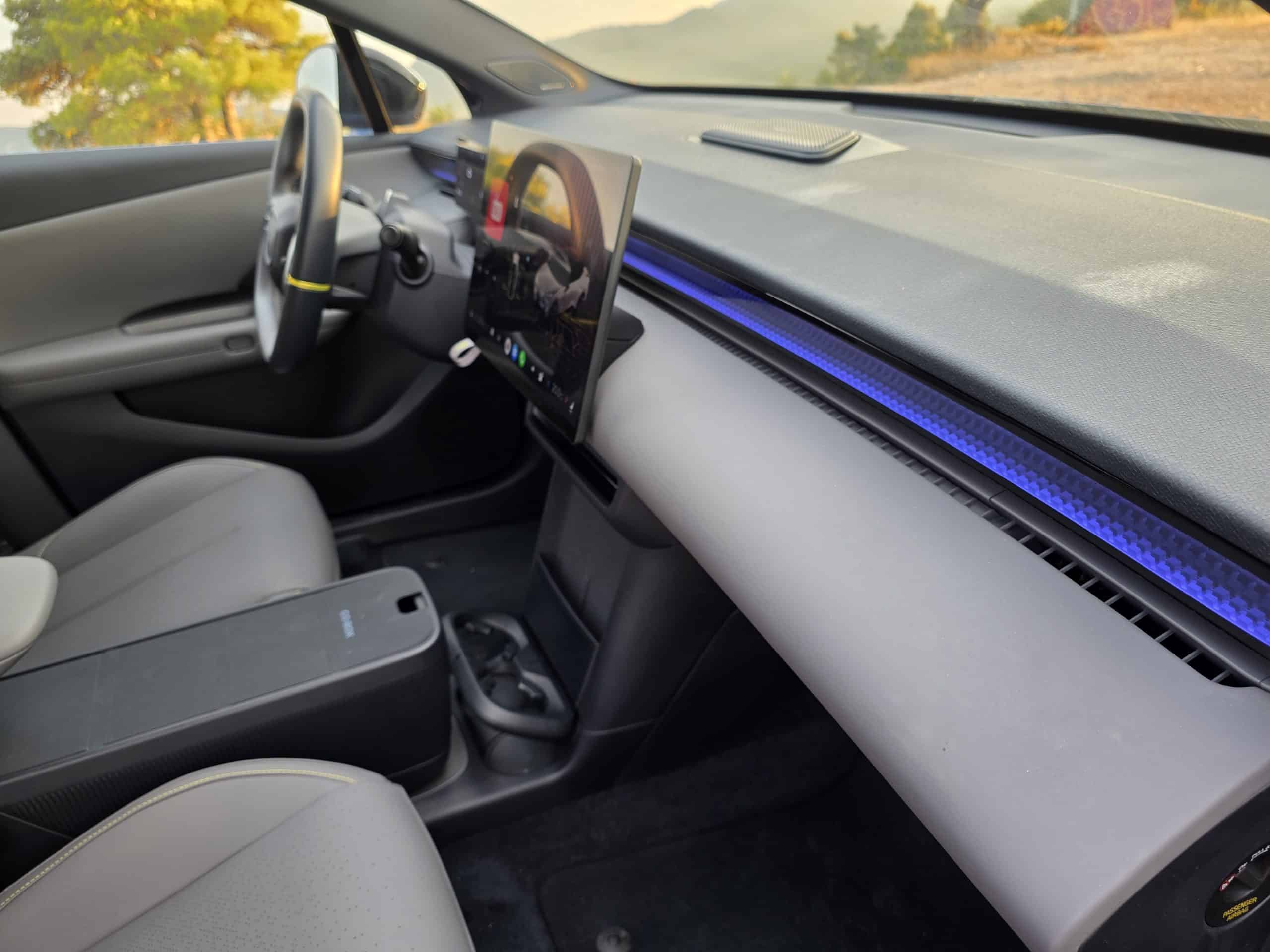 Δοκιμή: Lynk & Co 02 – Η σιωπηλή δύναμη της νέας εποχής