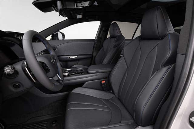 Η Lexus φέρνει επανάσταση στη φόρτιση των ηλεκτρικών της