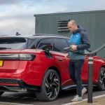 Επίσημο: Πρόσθετα Τέλη Κυκλοφορίας ανά χιλιόμετρο για ηλεκτρικά αυτοκίνητα